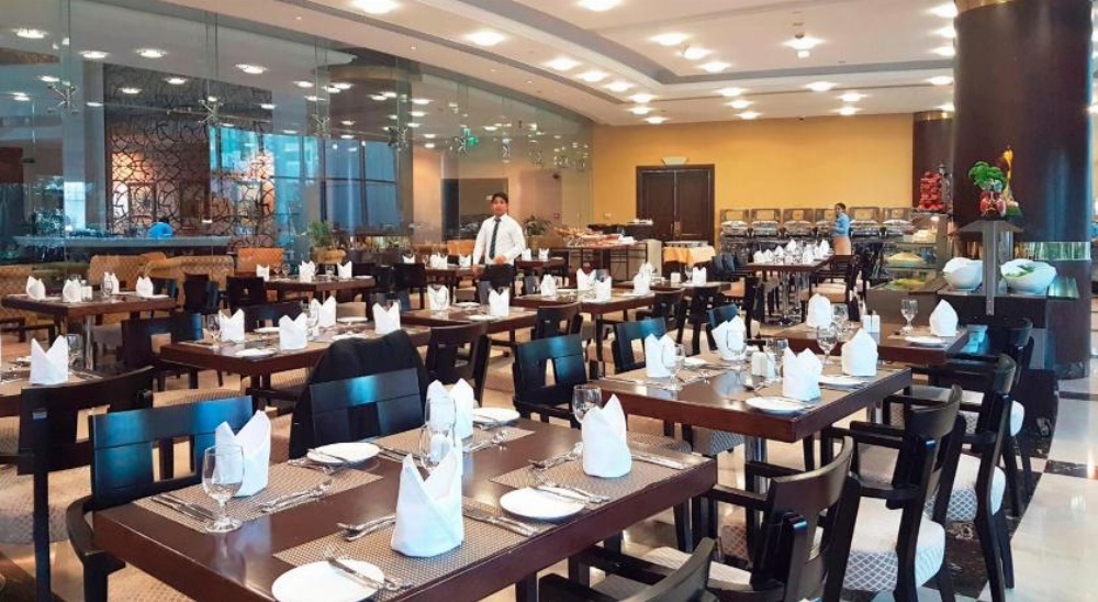 City Seasons Hotel Image 42